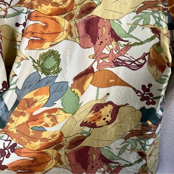 VINTAGE OSCAR DE LA RENTA Silk Fall Harvest Leaf Allover Print Short Sleeve Top - Picture 7 of 11